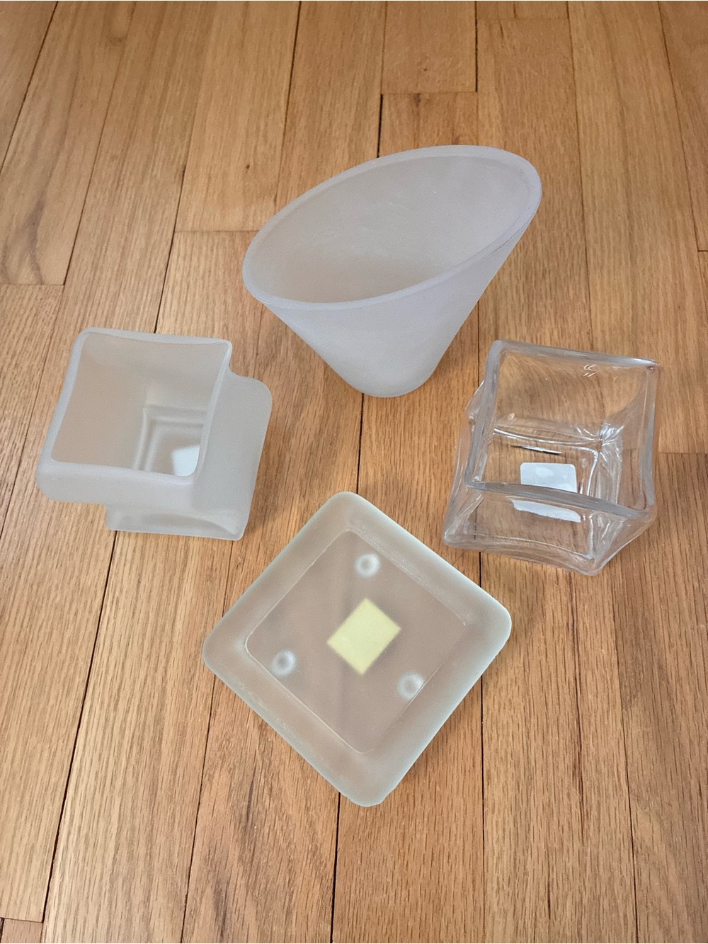 NWT Design Ideas 4 Glass Candle Holders, (Votive, tea light sized) 1990’s